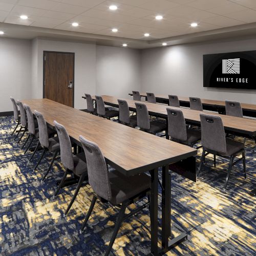 River's Edge Hotel Portland, Tapestry Collection by Hilton